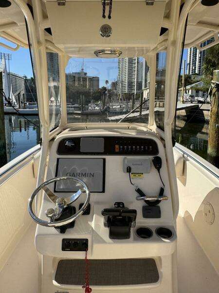 25ft Grady White Yacht For Sale