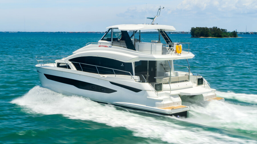 54' 2024 Aquila 54 Yacht