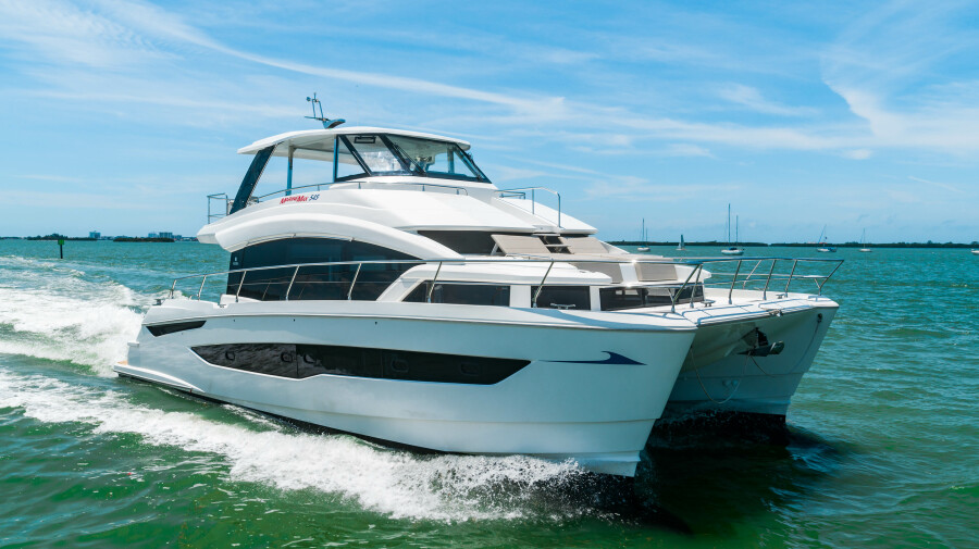 54' 2024 Aquila 54 Yacht