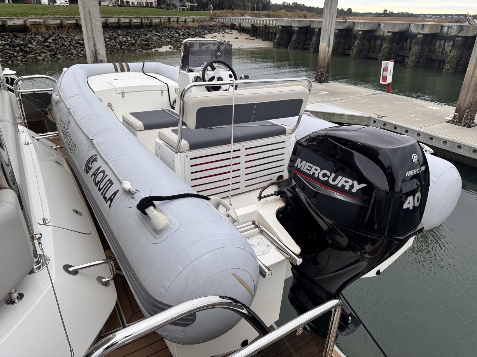 2024 Aquila 54 Yacht