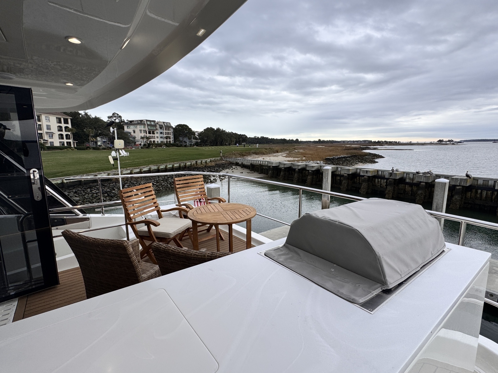 2024 Aquila 54 Yacht