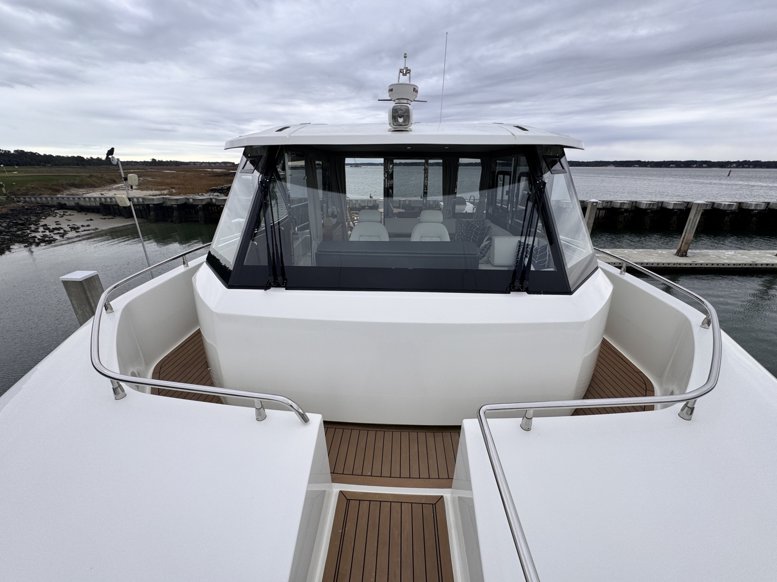 2024 Aquila 54 Yacht