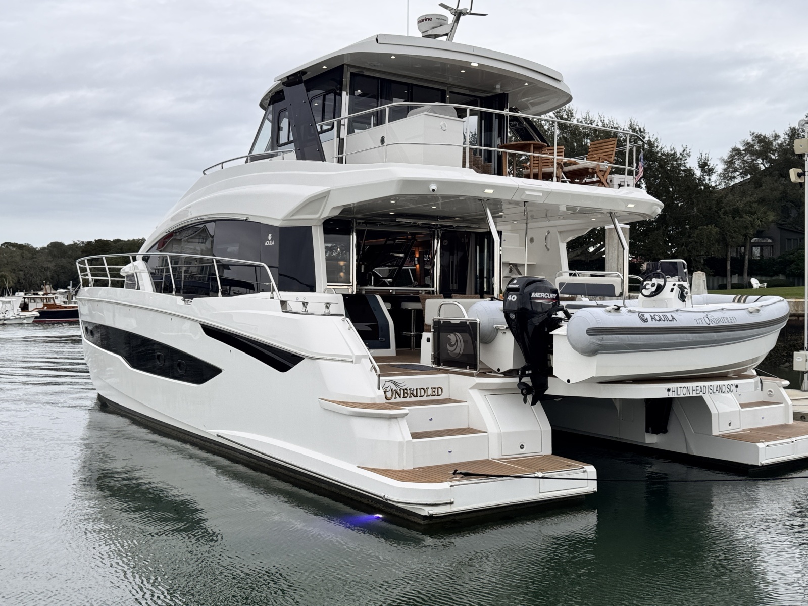 2024 Aquila 54 Yacht