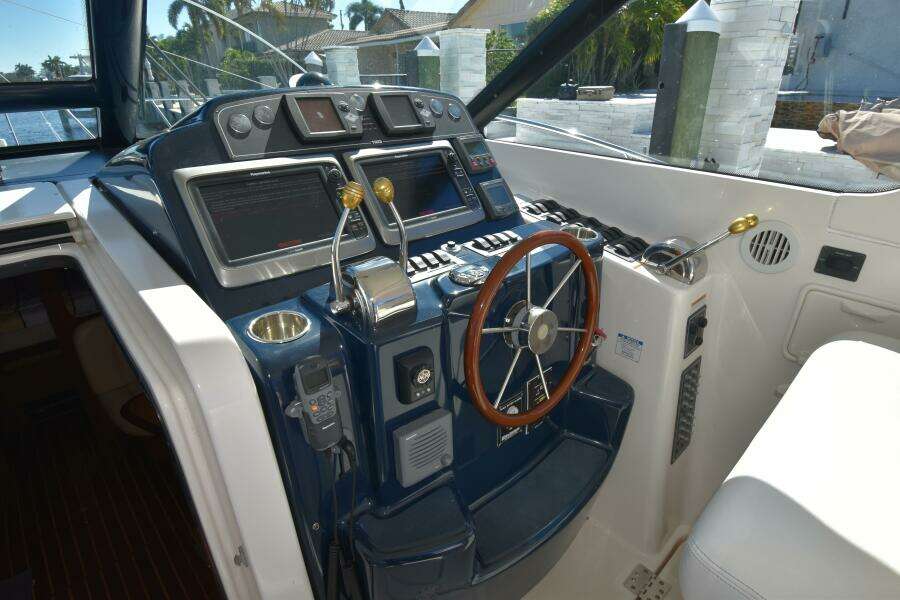 36ft Tiara Yachts Yacht For Sale