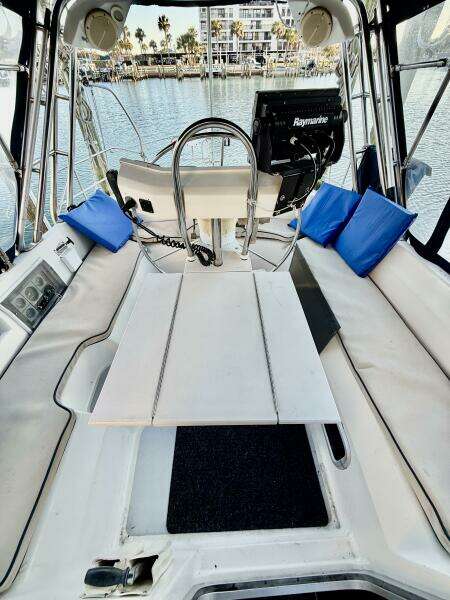 Escapade II 42ft Hunter Yacht For Sale