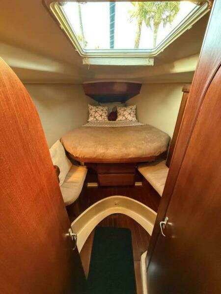 Escapade II 42ft Hunter Yacht For Sale