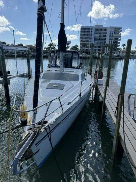 1991 Hunter Passage 42