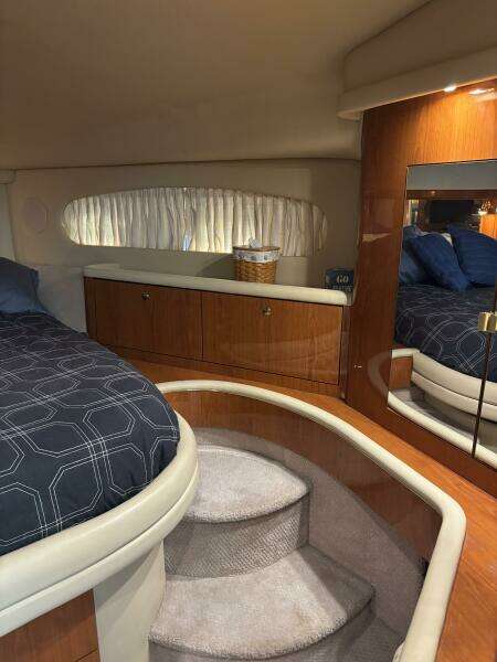 2000 Sea Ray 420 Aft Cabin