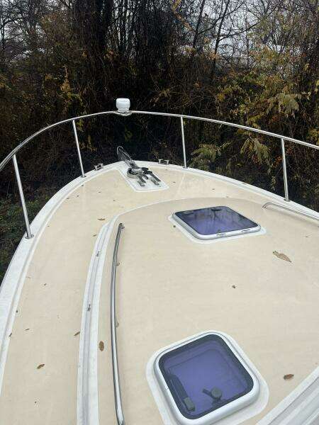 35ft MJM Yacht For Sale