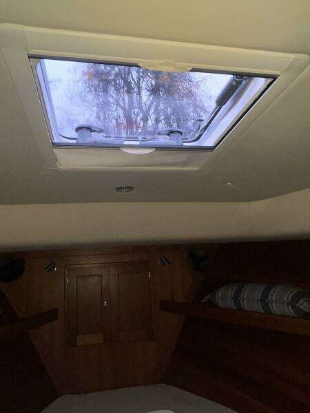 35ft MJM Yacht For Sale