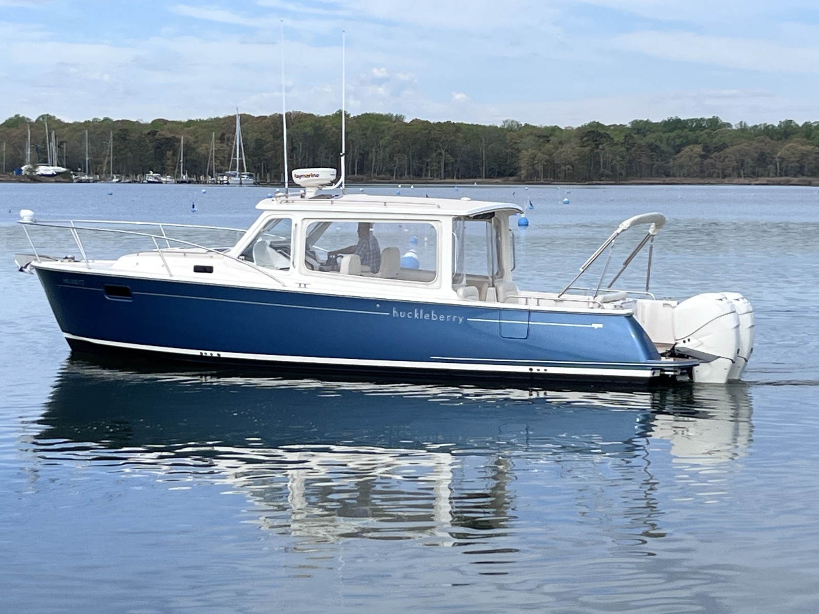 35ft MJM Yacht For Sale