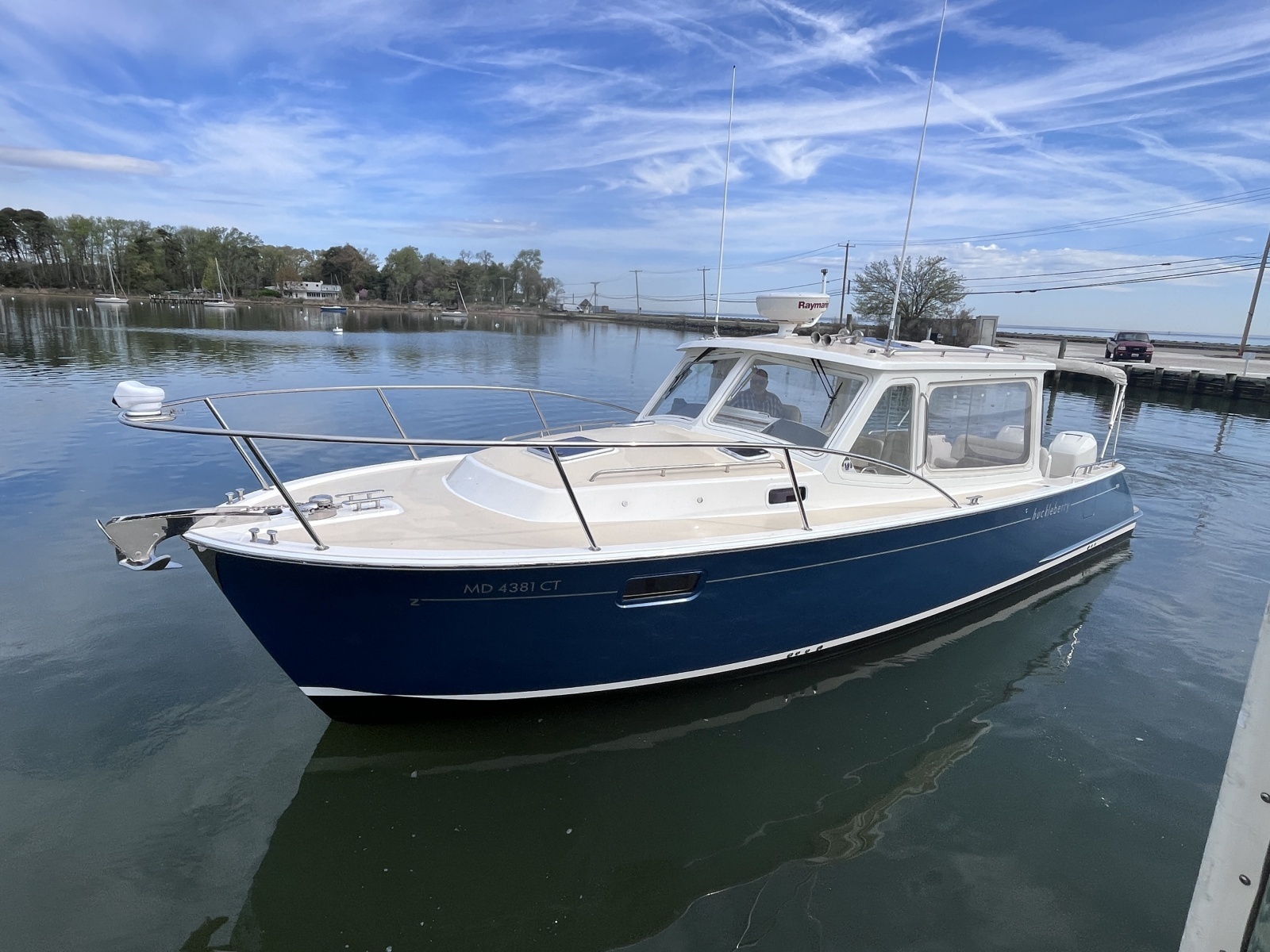 35ft MJM Yacht For Sale