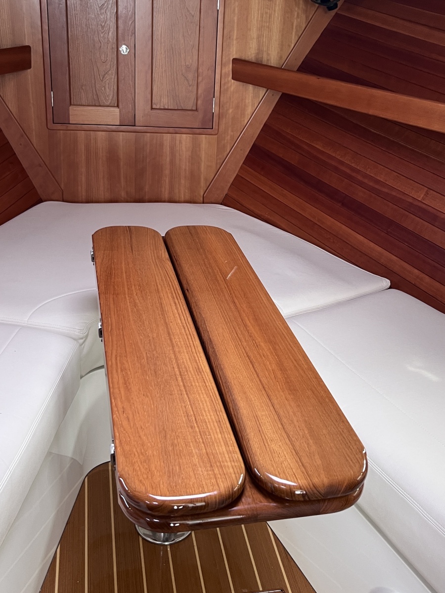 35ft MJM Yacht For Sale