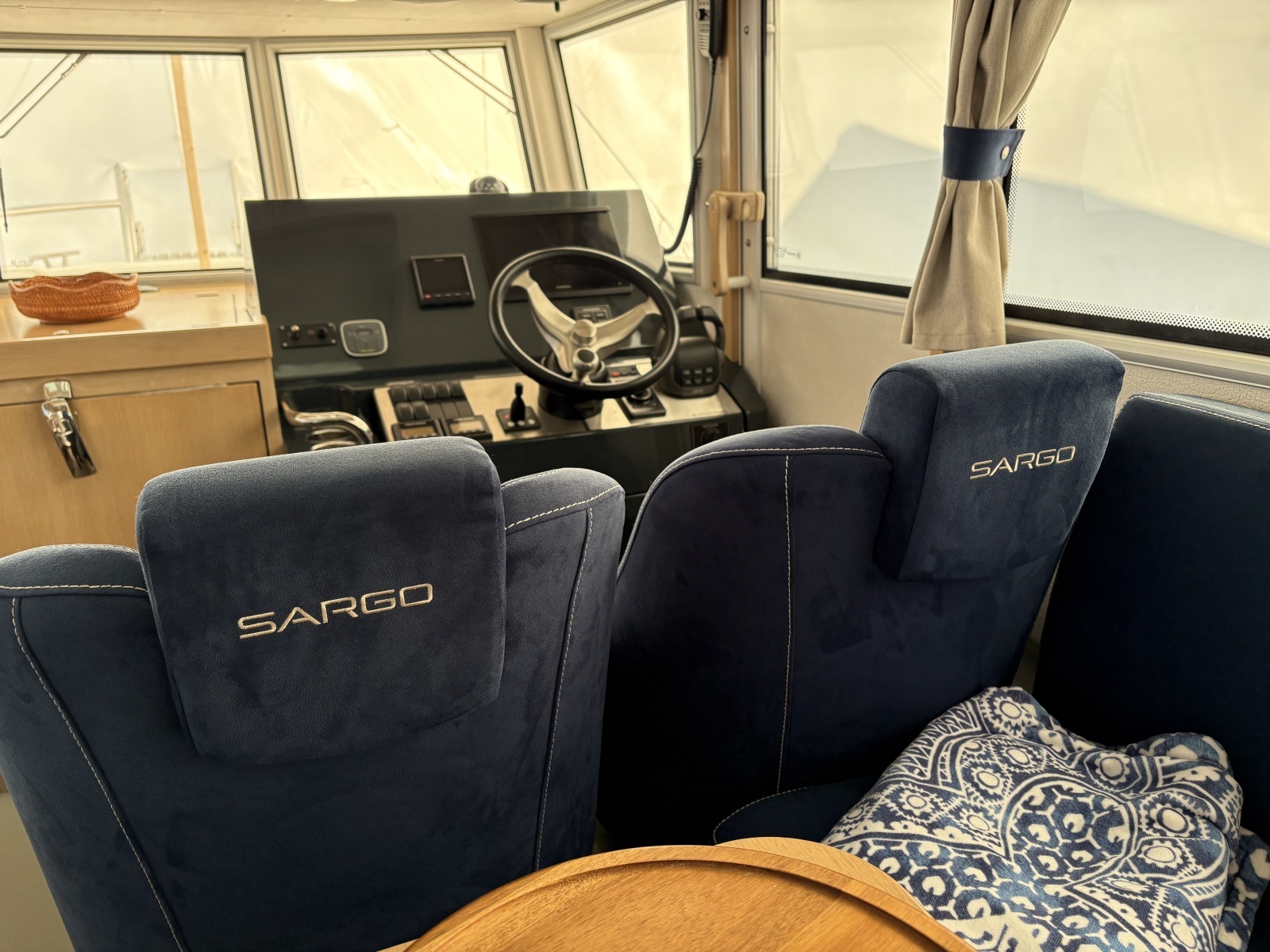 2021 Sargo 36 Explorer helm