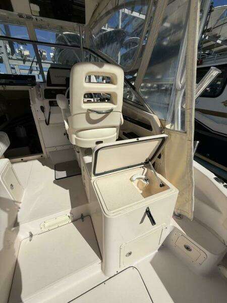 Fishaholics 30ft Grady White Yacht For Sale