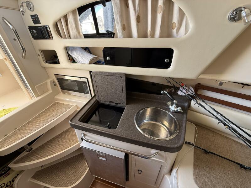 30' 2007 Grady-White Marlin 300