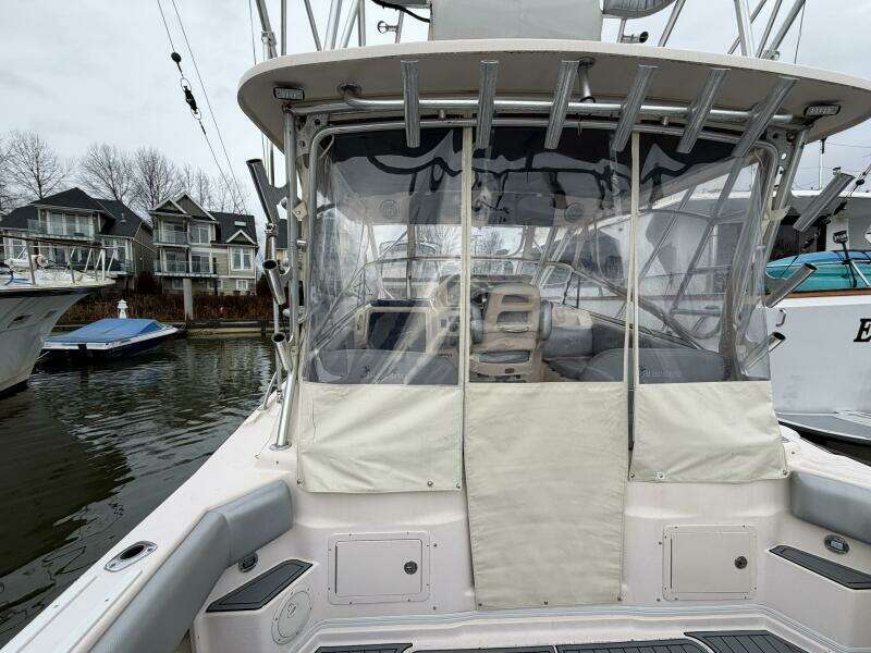33ft Grady White Yacht For Sale