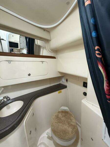 33ft Grady White Yacht For Sale