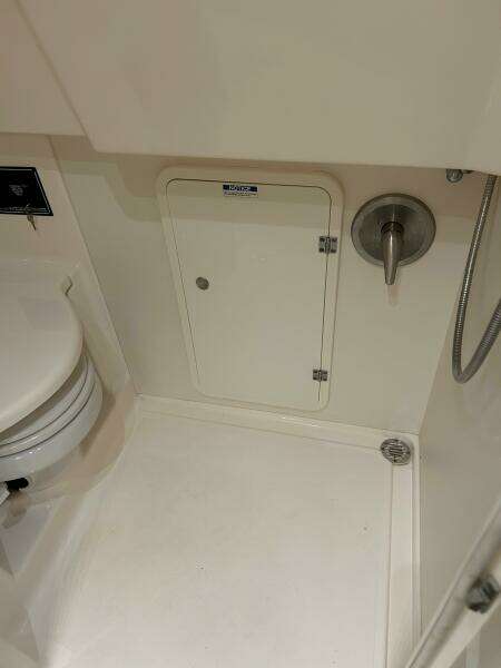 38ft Pursuit Yacht For Sale