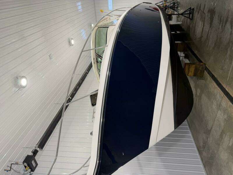 38ft Pursuit Yacht For Sale