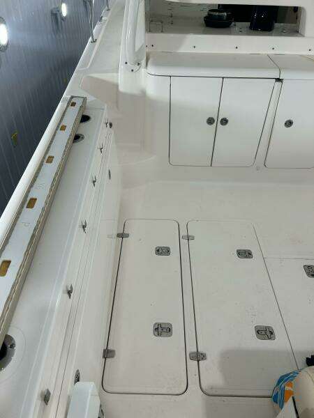 38ft Pursuit Yacht For Sale