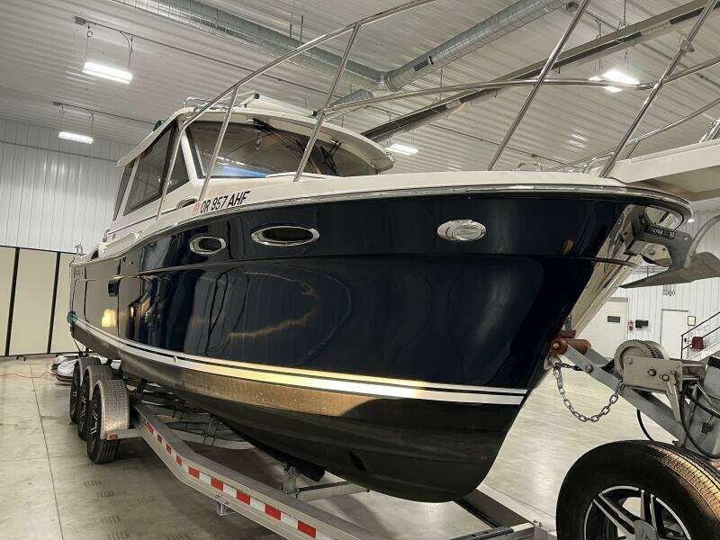 32ft Cutwater Yacht For Sale