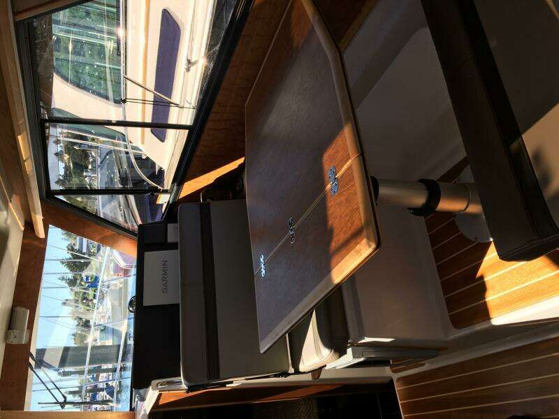 32ft Cutwater Yacht For Sale