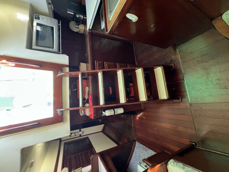 41' 1973 Gulfstar 41 CC