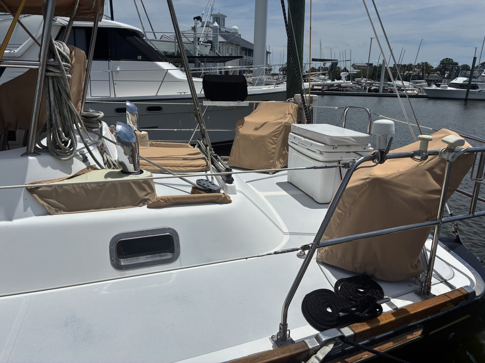 1996 Hylas 46 - 