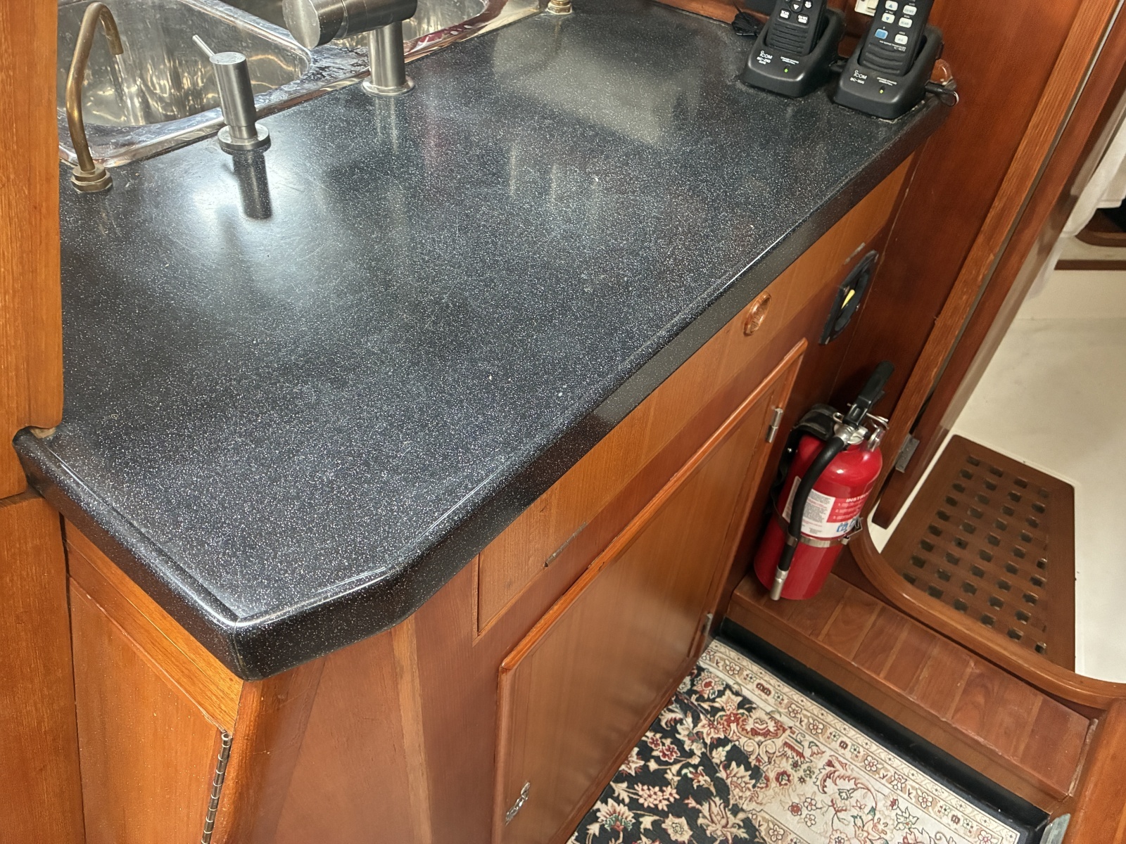 1996 Hylas 46 Counter Top