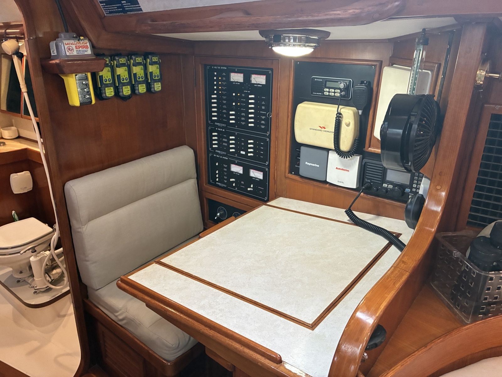 1996 Hylas 46 - Nav Station