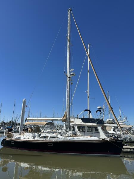 46' 1996 Hylas 46