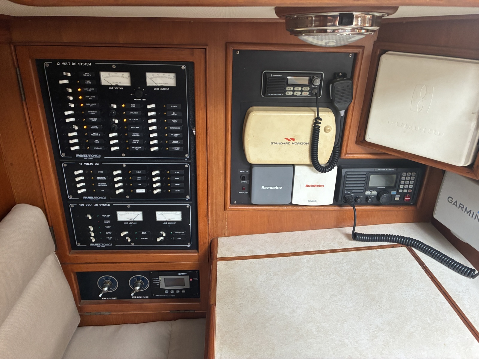 1996 Hylas 46 - Nav Station