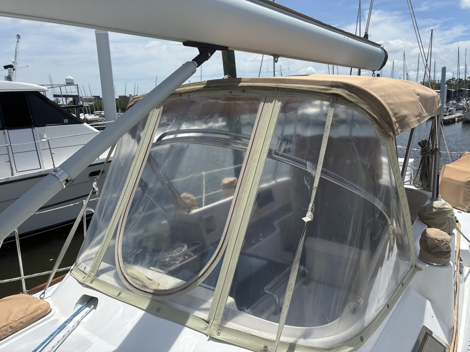 Hawke 46ft Hylas Yacht For Sale