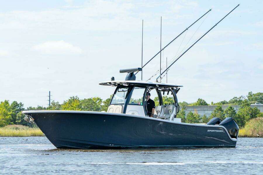 28ft Sportsman Yacht For Sale