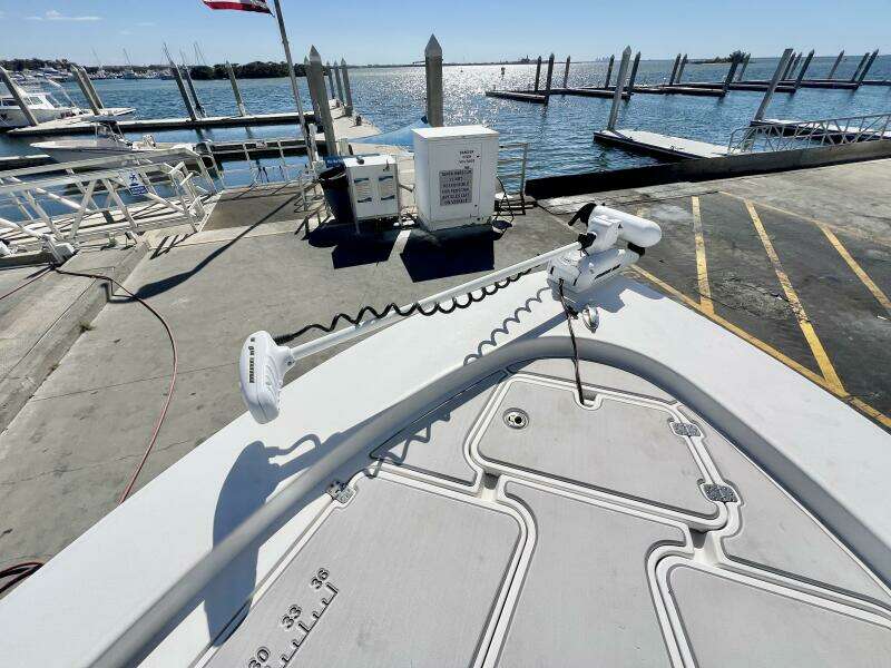 24ft Sportsman Yacht For Sale