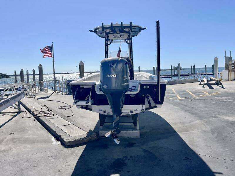 24ft Sportsman Yacht For Sale