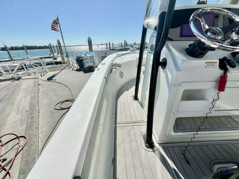 24ft Sportsman Yacht For Sale