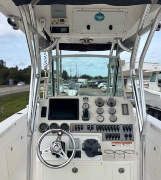 30' 2013 Center Console Scarab