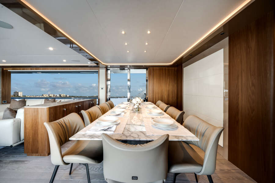 98ft Ocean Alexander Yacht For Sale