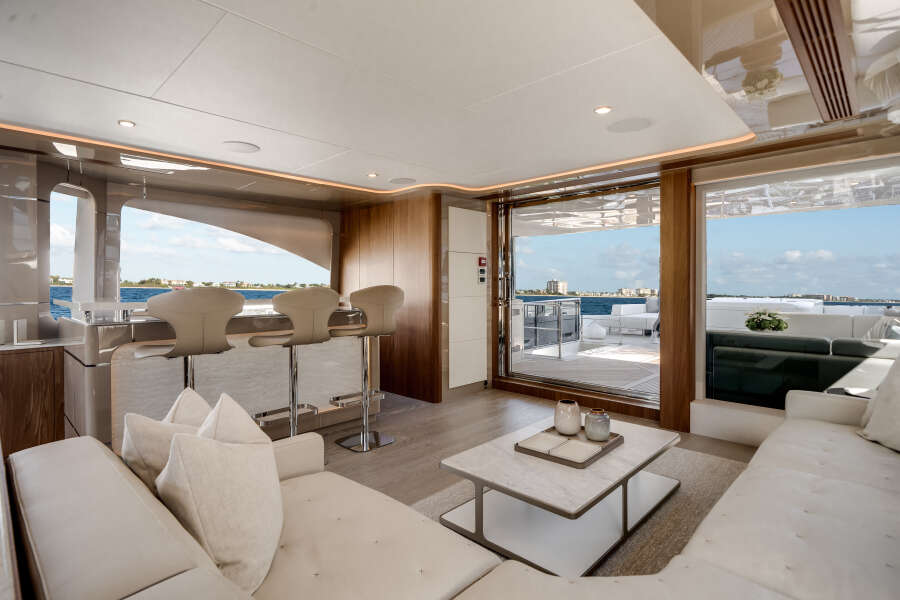 98ft Ocean Alexander Yacht For Sale