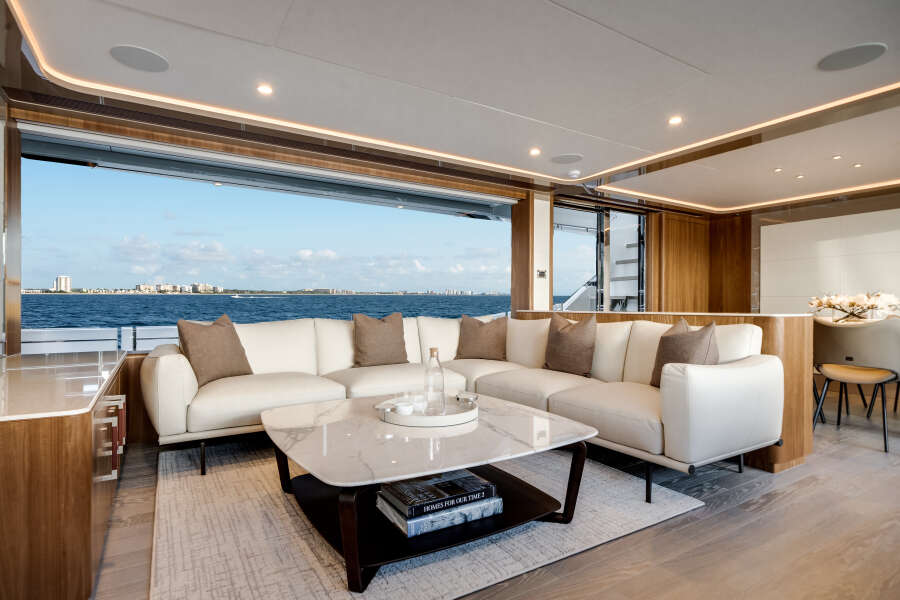 98ft Ocean Alexander Yacht For Sale