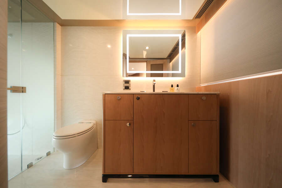 88ft Ocean Alexander Yacht For Sale