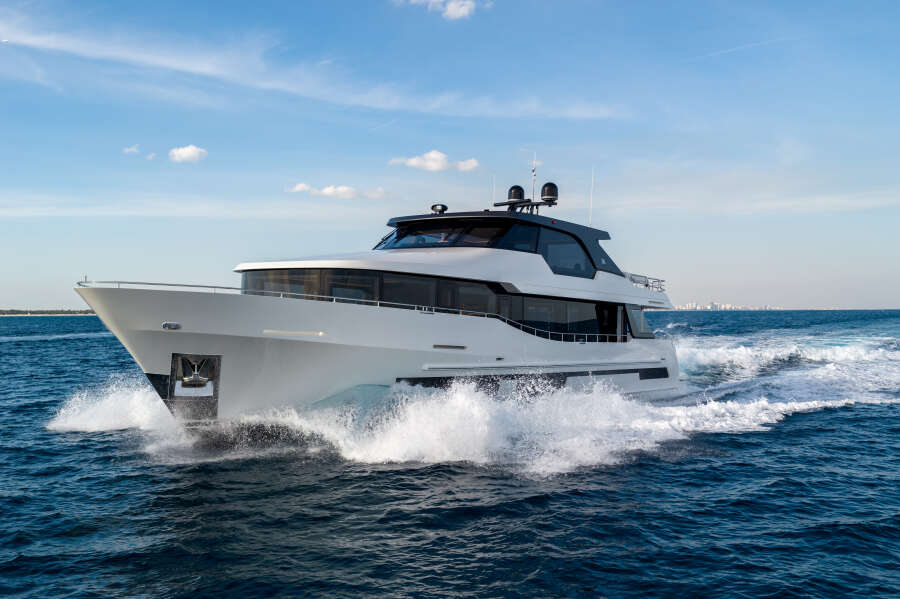 88ft Ocean Alexander Yacht For Sale