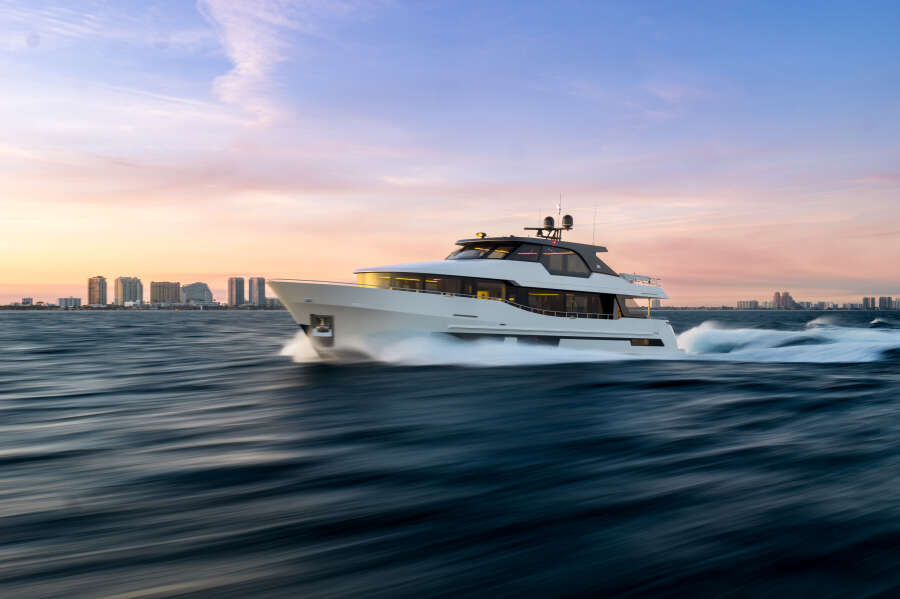 88ft Ocean Alexander Yacht For Sale