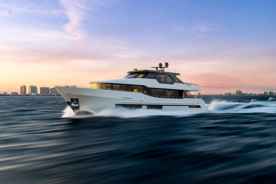 88ft Ocean Alexander Yacht For Sale