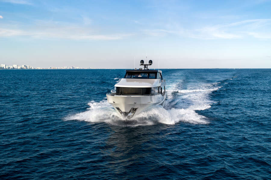 88ft Ocean Alexander Yacht For Sale