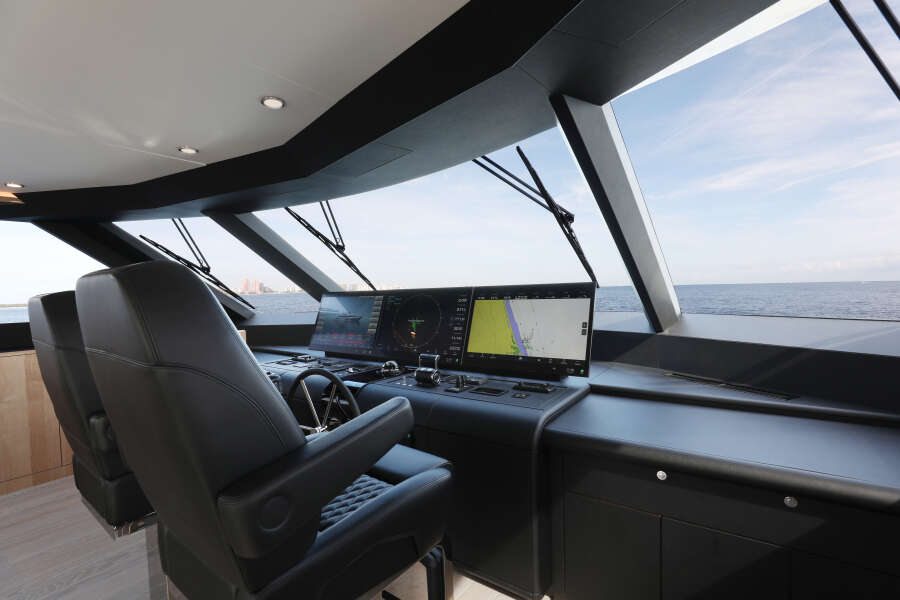 88ft Ocean Alexander Yacht For Sale