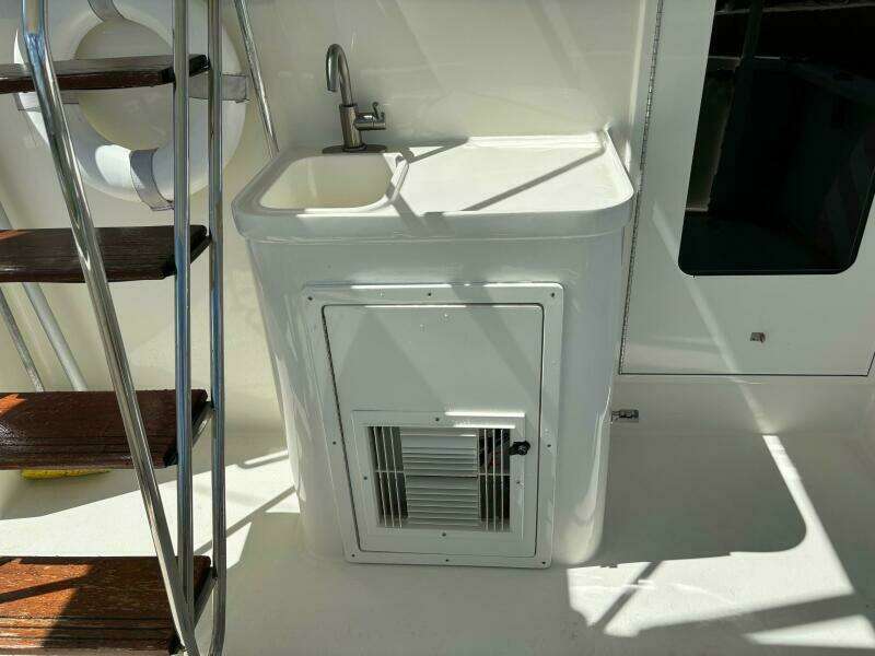 BLUE MOON 36ft Sabreline Yacht For Sale