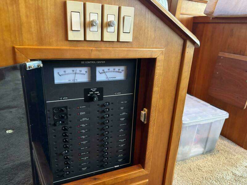 BLUE MOON 36ft Sabreline Yacht For Sale